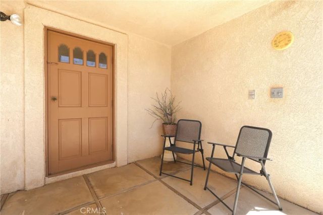 25274 Skyline, Apple Valley, CA 92308