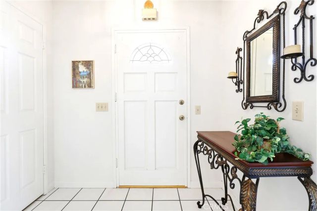 25274 Skyline, Apple Valley, CA 92308