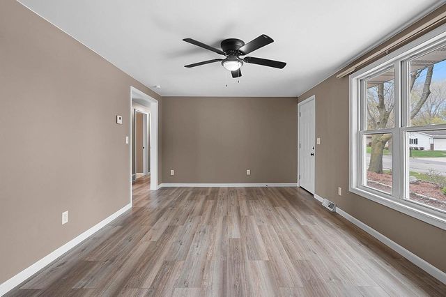 205 FAIRWAY STREET, Combined Locks, WI 54113