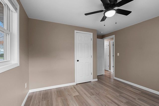 205 FAIRWAY STREET, Combined Locks, WI 54113