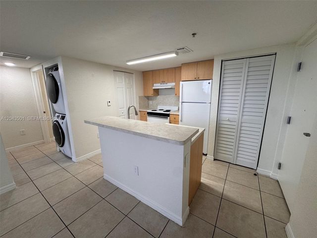 7901 NW 7th Avenue 1102, Miami, FL 33150