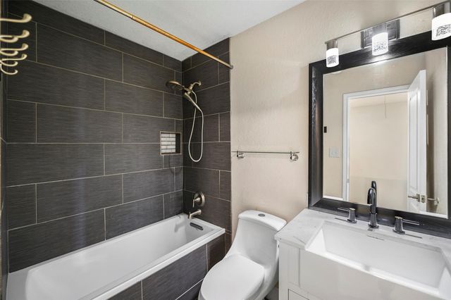 9623 Gorman Brook Drive, Houston, TX 77095