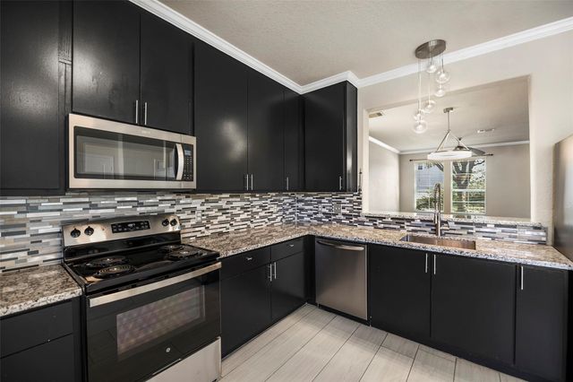 9623 Gorman Brook Drive, Houston, TX 77095