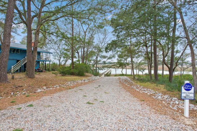 2061 Oyster Harbour Parkway SW, Supply, NC 28462