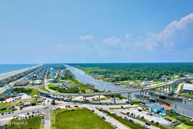 2061 Oyster Harbour Parkway SW, Supply, NC 28462