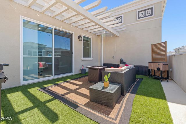 749 Winchester Drive, Oxnard, CA 93030