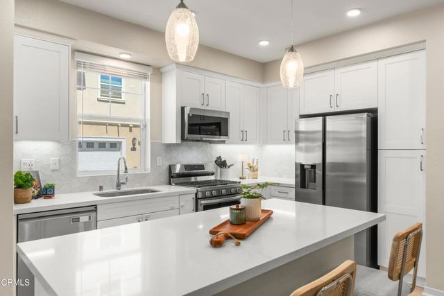 749 Winchester Drive, Oxnard, CA 93030