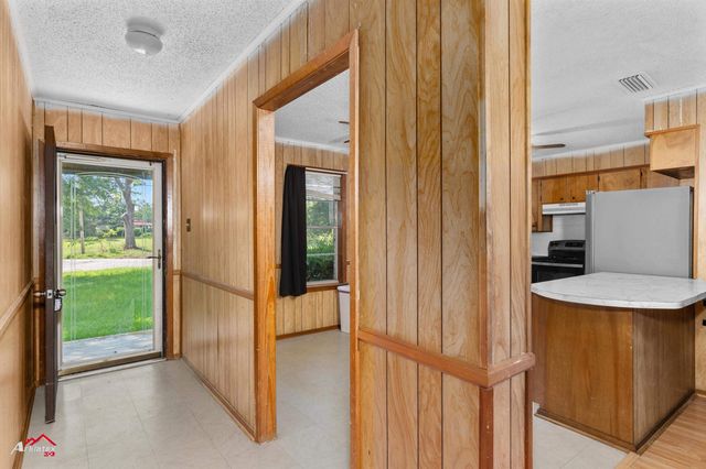 711 Comer, Carthage, TX 75633