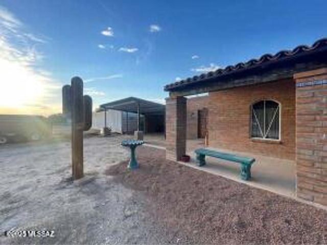 1094 N Pomerene Road, Benson, AZ 85602