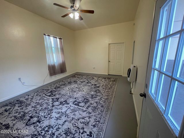 1094 N Pomerene Road, Benson, AZ 85602