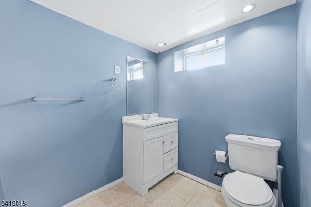 42 Hazel Ave, West Orange Twp., NJ 07052