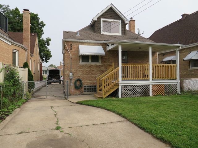 6957 W Fletcher Street, Chicago, IL 60634