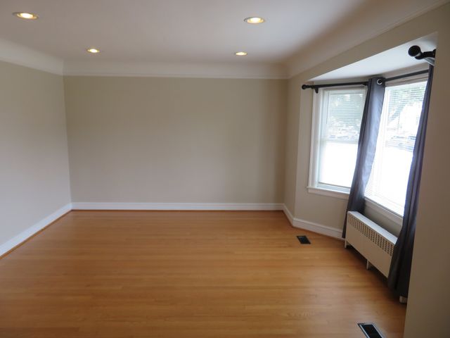 6957 W Fletcher Street, Chicago, IL 60634