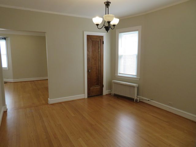 6957 W Fletcher Street, Chicago, IL 60634