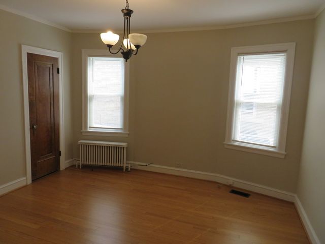 6957 W Fletcher Street, Chicago, IL 60634