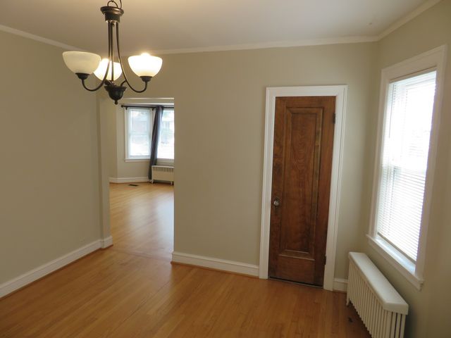 6957 W Fletcher Street, Chicago, IL 60634