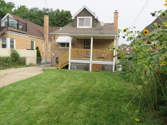 6957 W Fletcher Street, Chicago, IL 60634