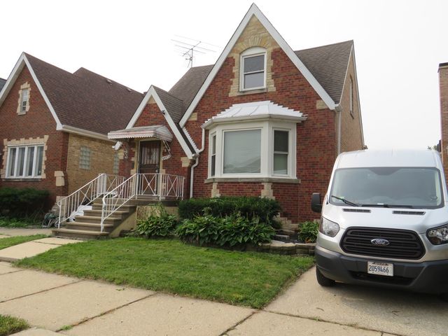 6957 W Fletcher Street, Chicago, IL 60634