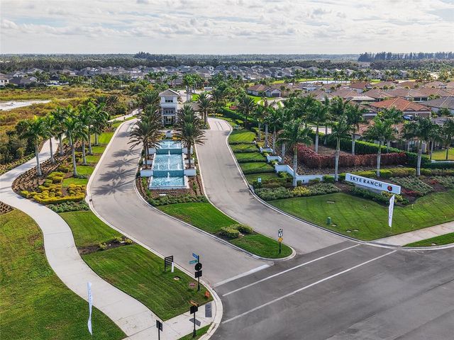 10109 MILKY WAY CIRCLE, Sarasota, FL 34241