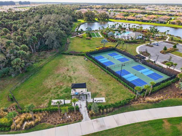 10109 MILKY WAY CIRCLE, Sarasota, FL 34241