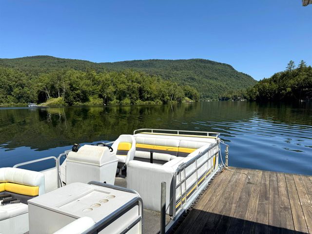 195 Meadow Lane, Woodbury, VT 05681