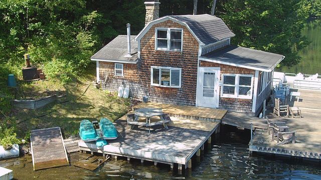 195 Meadow Lane, Woodbury, VT 05681