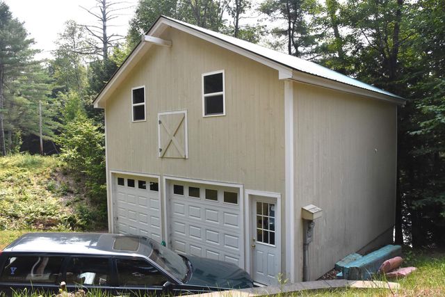195 Meadow Lane, Woodbury, VT 05681