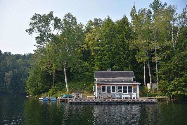 195 Meadow Lane, Woodbury, VT 05681