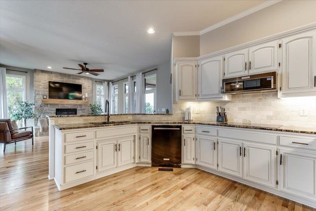 8509 W Northridge St, Wichita, KS 67205