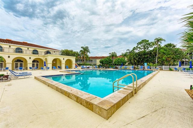 6101 34TH STREET W 11G, Bradenton, FL 34210