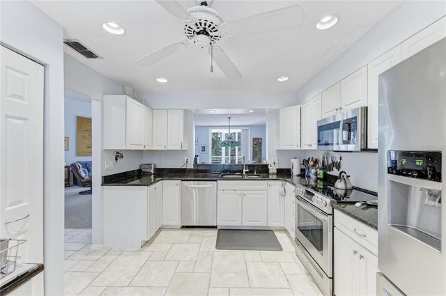 6101 34TH STREET W 11G, Bradenton, FL 34210