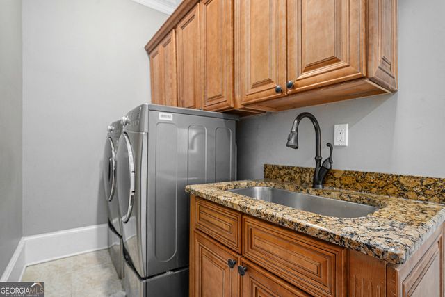 4025 Cascade Road SW, Atlanta, GA 30331