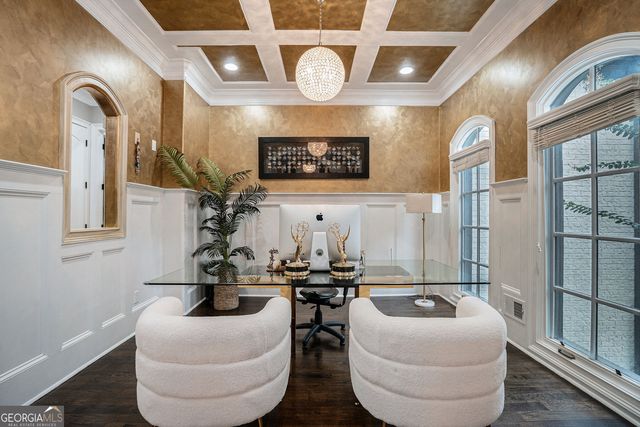 4025 Cascade Road SW, Atlanta, GA 30331