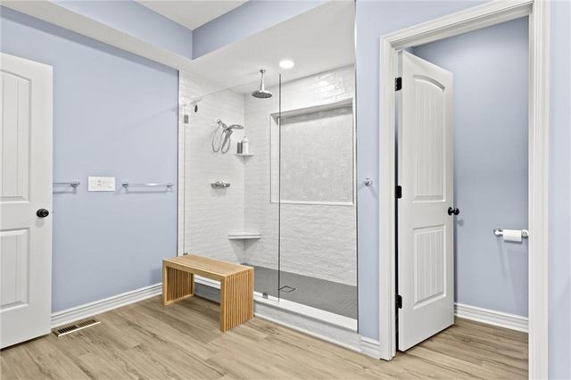 1214 High Ridge Court, Raymore, MO 64083