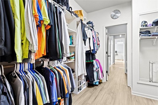 1214 High Ridge Court, Raymore, MO 64083