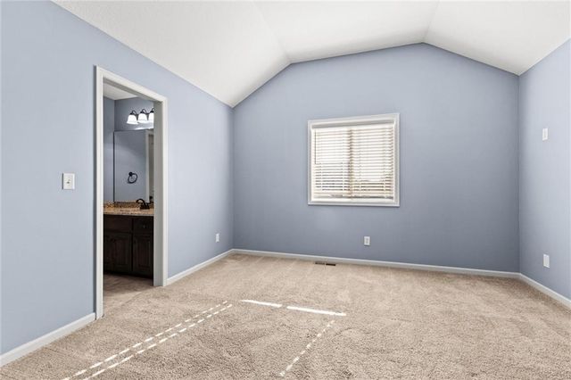 1214 High Ridge Court, Raymore, MO 64083