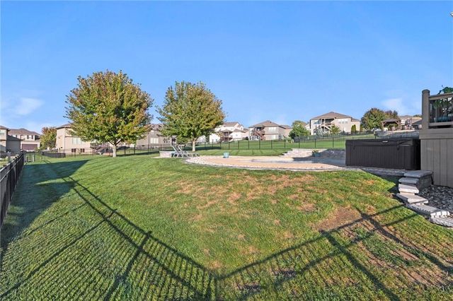 1214 High Ridge Court, Raymore, MO 64083