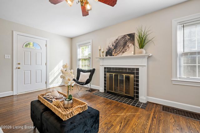 5605 Morrison Ave, Louisville, KY 40214