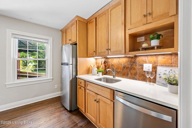 5605 Morrison Ave, Louisville, KY 40214