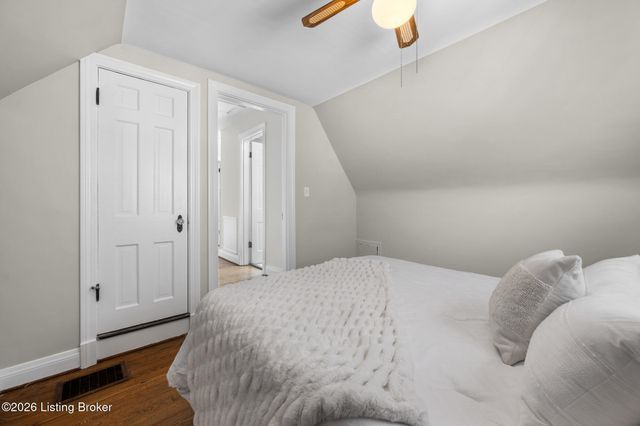 5605 Morrison Ave, Louisville, KY 40214