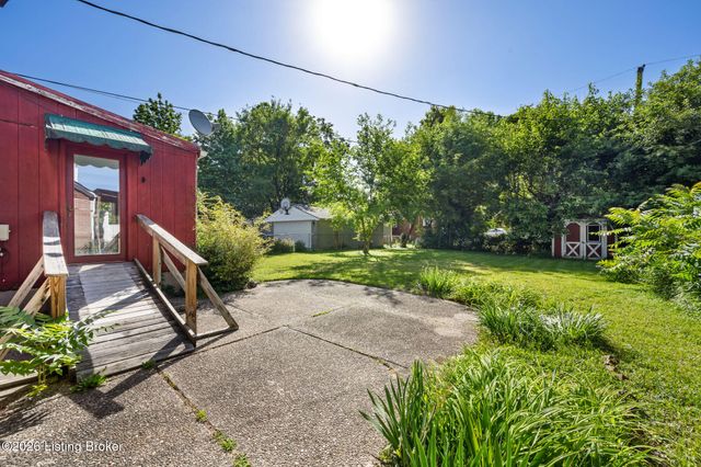 5605 Morrison Ave, Louisville, KY 40214