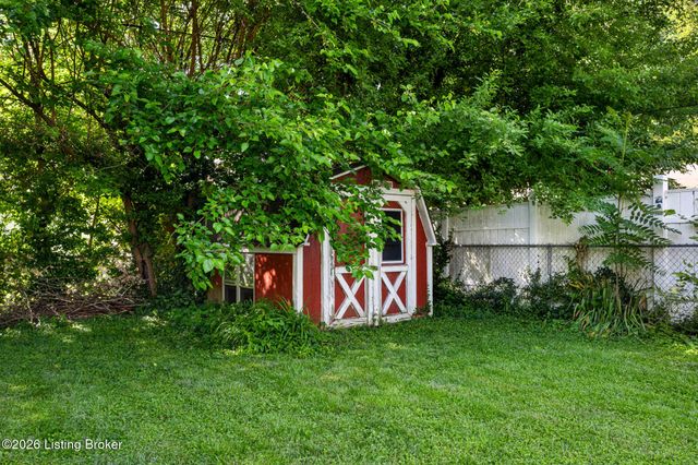 5605 Morrison Ave, Louisville, KY 40214