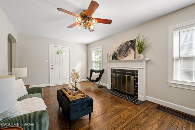 5605 Morrison Ave, Louisville, KY 40214