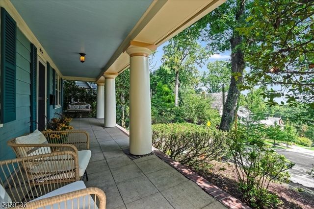 52 Warfield St, Montclair Twp., NJ 07043