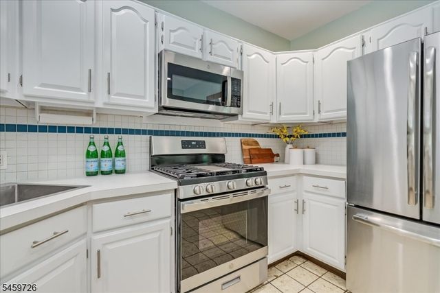 52 Warfield St, Montclair Twp., NJ 07043