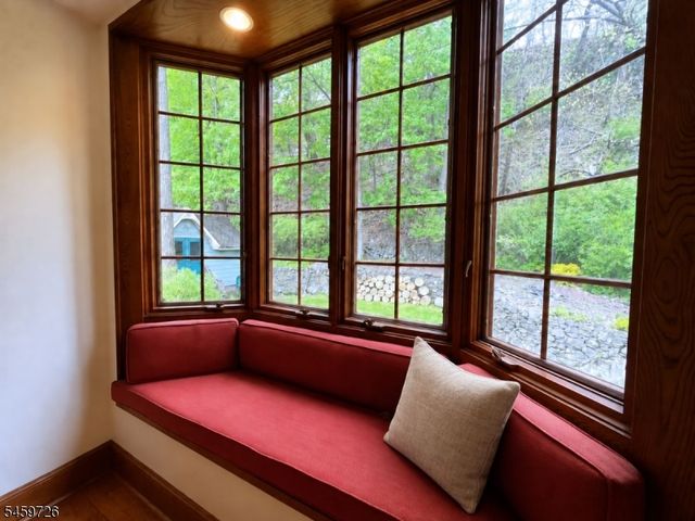 52 Warfield St, Montclair Twp., NJ 07043