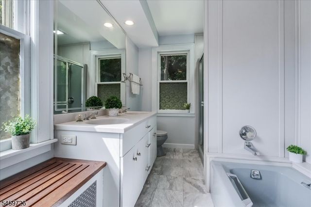52 Warfield St, Montclair Twp., NJ 07043