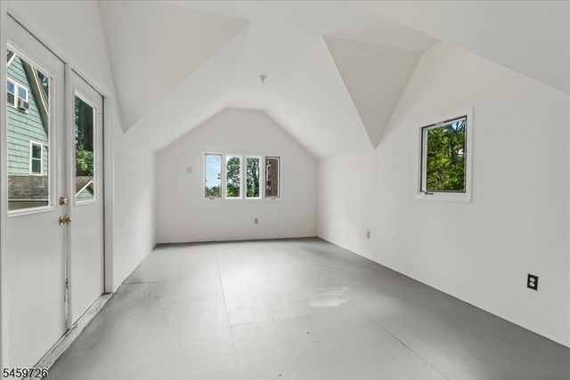52 Warfield St, Montclair Twp., NJ 07043