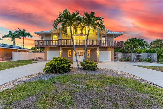 4692 Spring Creek DR, Bonita Springs, FL 34134