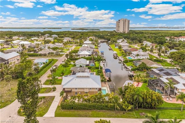 4692 Spring Creek DR, Bonita Springs, FL 34134